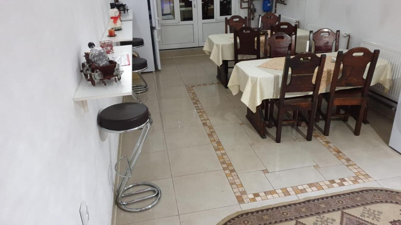 Casa Nicoladis Apartment Zarnesti Ngoại thất bức ảnh