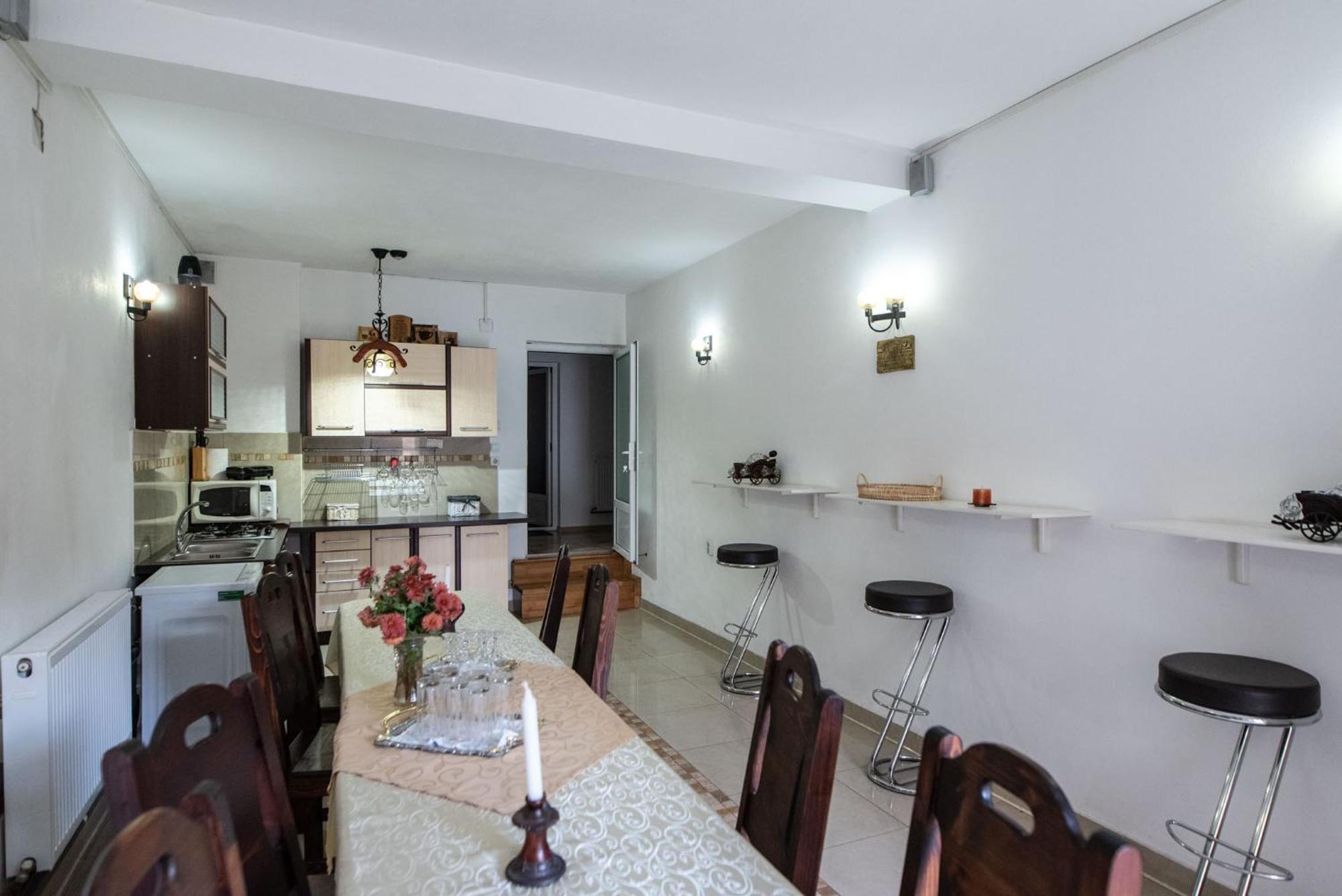 Casa Nicoladis Apartment Zarnesti Ngoại thất bức ảnh