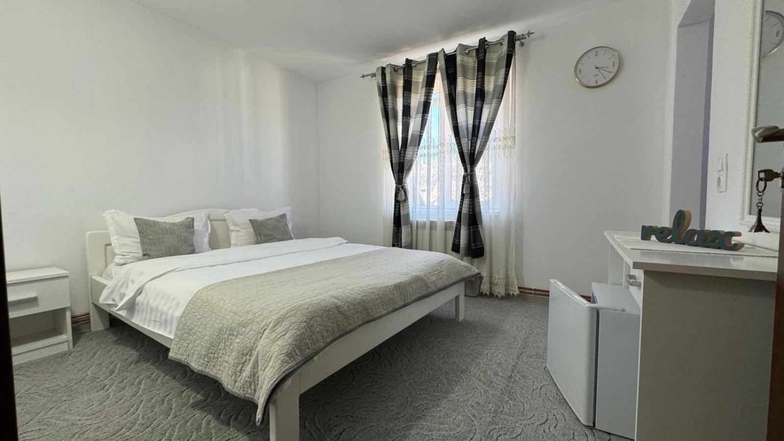 Casa Nicoladis Apartment Zarnesti Ngoại thất bức ảnh